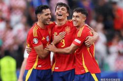 开云体育在线-乌拉圭逆转意大利，阿尔巴爆发神勇