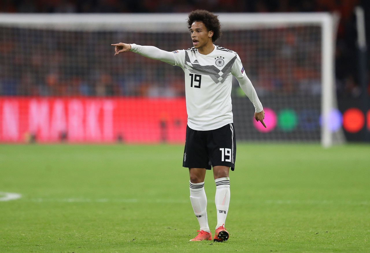 曼城血洗里昂，萨内高光表现