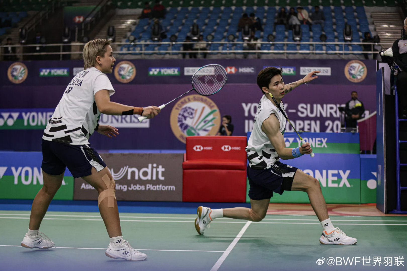 印度羽毛球队轻取印尼羽毛球队，林丹制霸全场