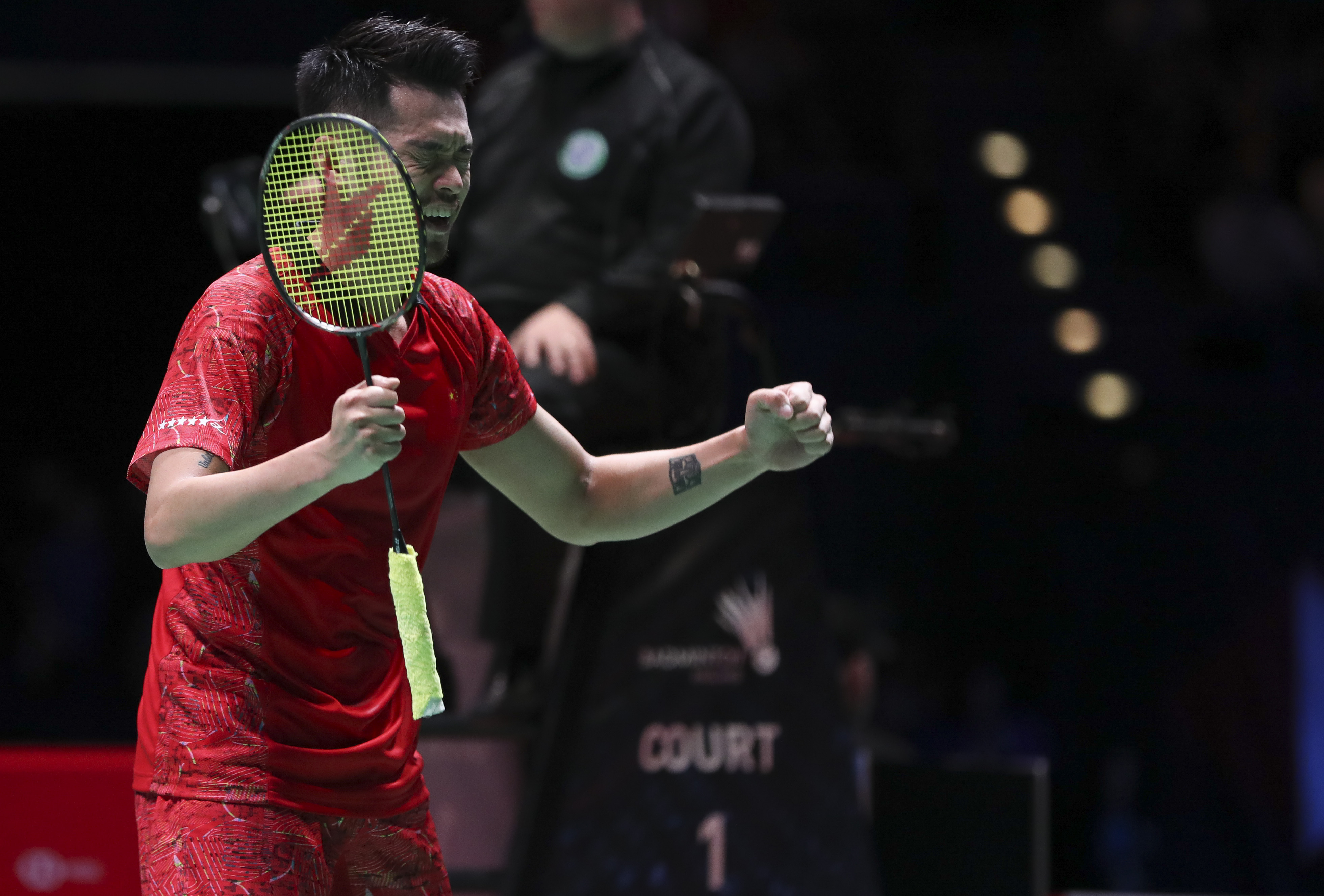 马来西亚羽毛球队绝杀英格兰羽毛球队，林丹高光表现