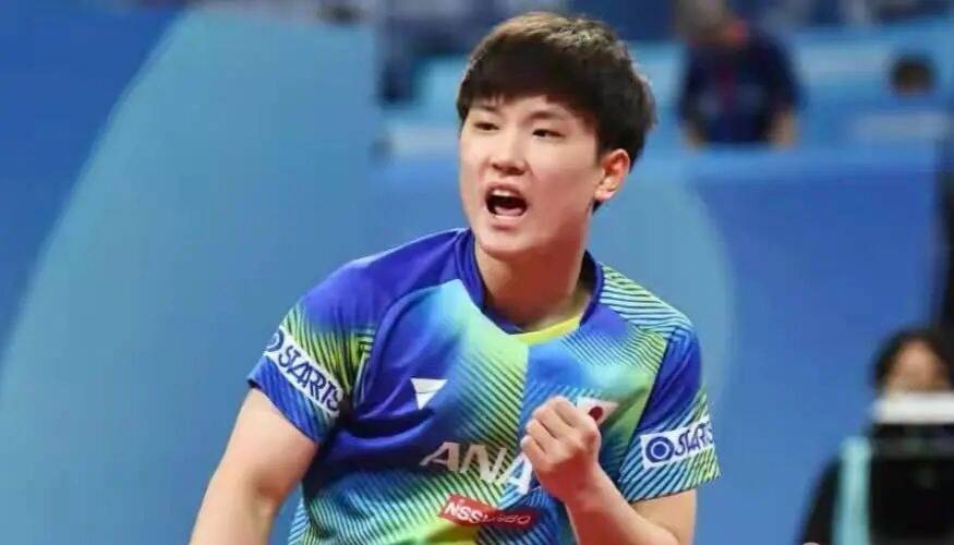 中国乒乓球队血洗法国乒乓球队，张本智和绝境逆转