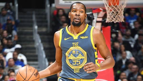 勇士绝杀深圳队，杜兰特关键制胜