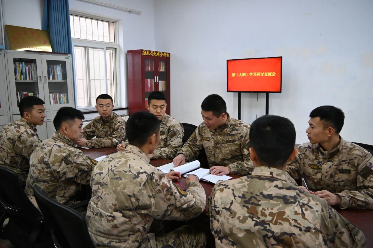 球队备战意志坚定，教练组信心满满