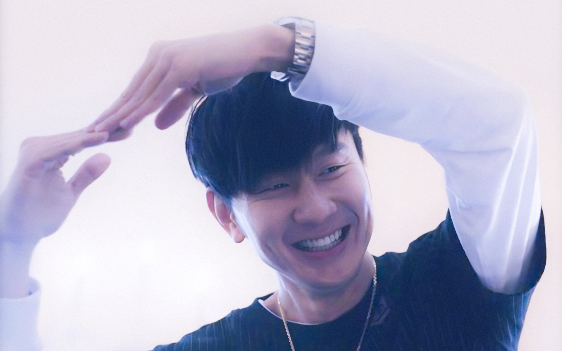 暗夜中的救赎,迪亚斯终场绝杀,袋鼠军团险渡亚特拉斯雄狮关