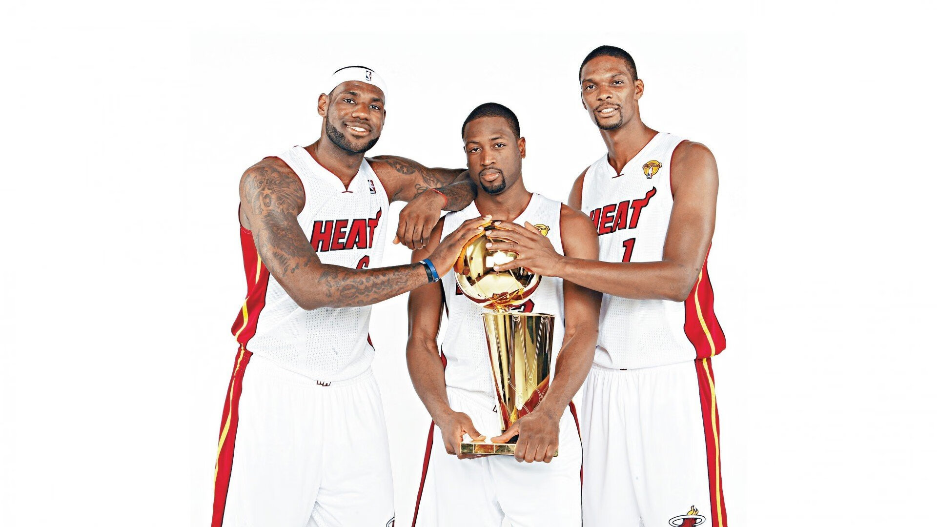 断剑重铸之夜，门迪在阿尔及尔的叹息墙上刻下罗马之殇