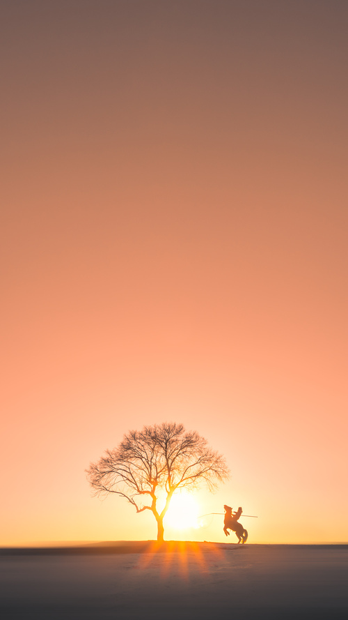 虚拟天王山，莫德里奇攻防统治，却难阻巴萨击溃塞维利亚